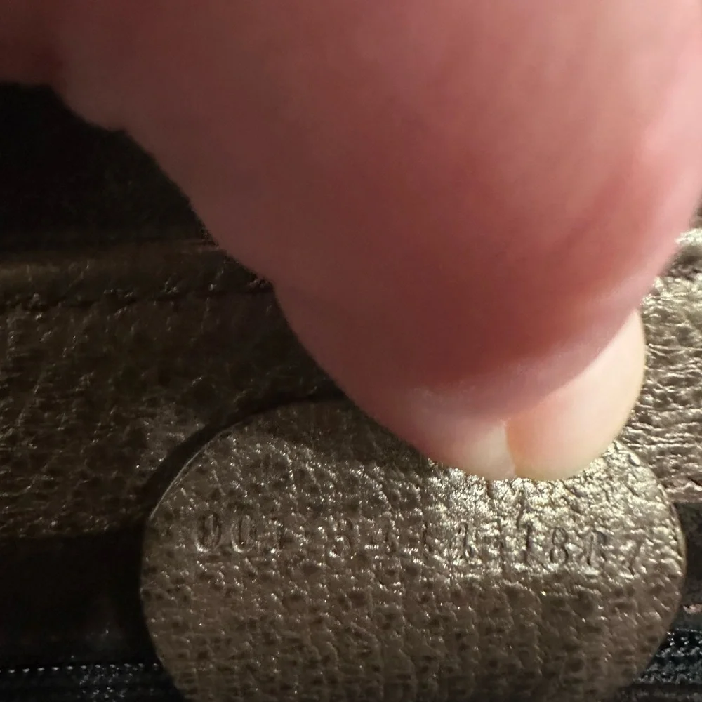 🚫SOLD🚫✨💎VINTAGE💎✨ GUCCI BAMBOO BAG
IN METALLIC CHAMPAIGNE LEATHER! - Picture 11 of 15